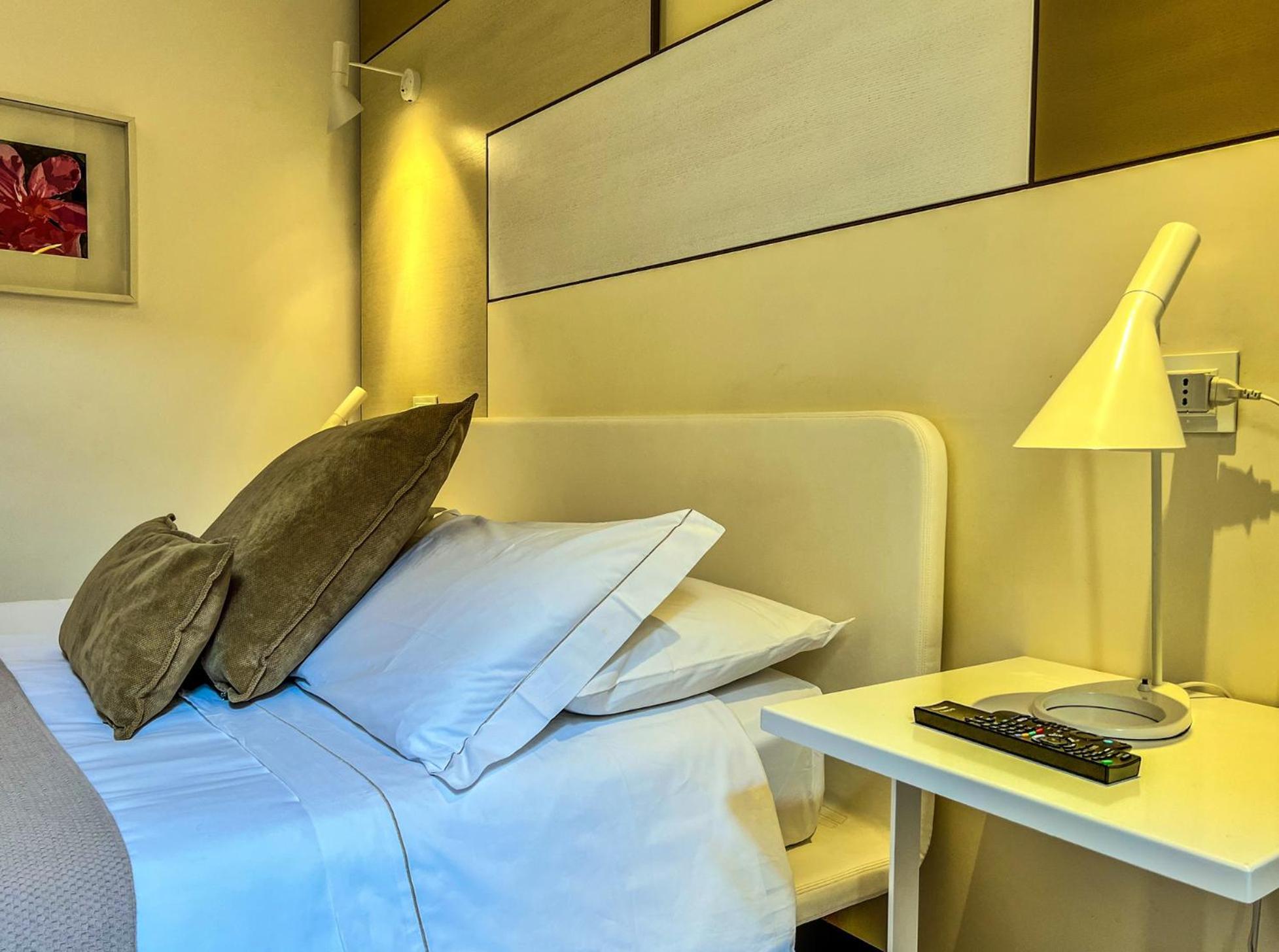 Santacroce Luxury Rooms Lecce Exterior foto